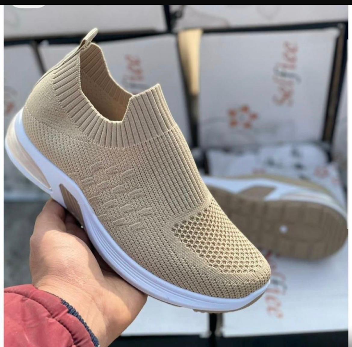 Slip-on Sneakers